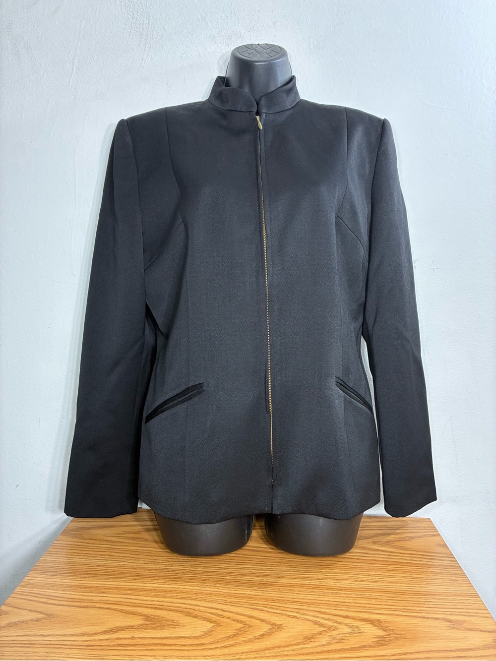 Vintage Casual Corner Black Wool Zip-Front Stand Collar Blazer